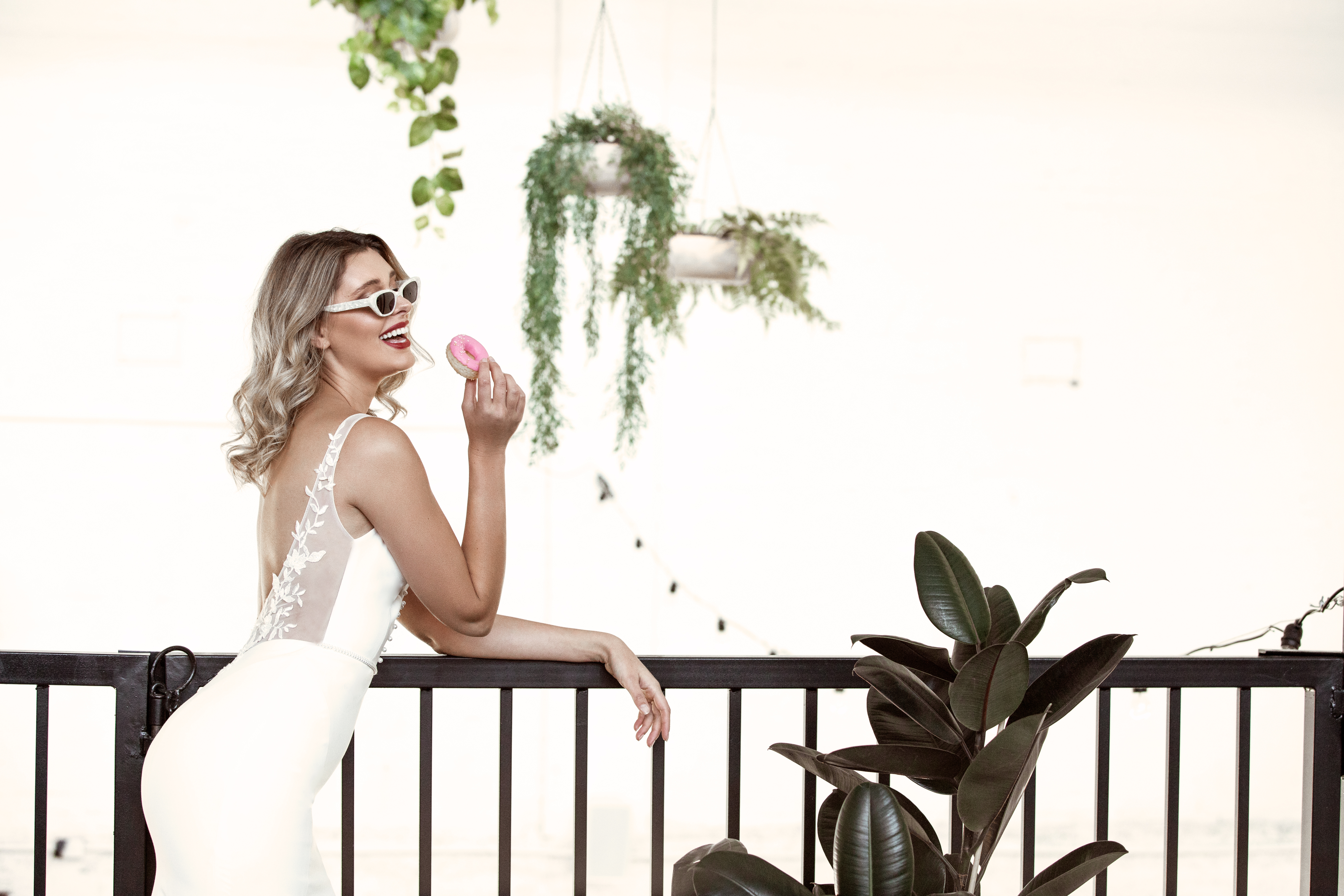 Natural Beauty Hair and Makeup with fresh skin, soft contour and defined eyes. Hair and Makeup by Tania de Ross for an Editorial Photoshoot